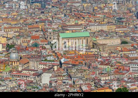 Veduta aerea del centro di Napoli in Italia. Foto Stock