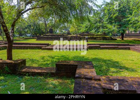 Rovine del palazzo nissanka malla a polonnaruwa, Sri Lanka. Foto Stock