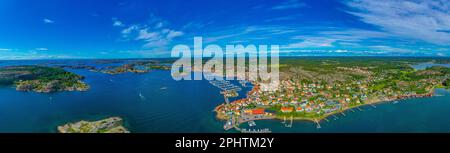 Vista panoramica della città svedese di Fjällbacka. Foto Stock