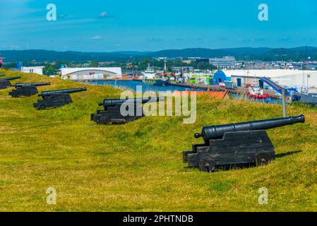 Cannoni presso la fortezza di Varberg in Svezia. Foto Stock