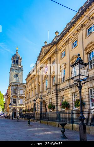 Tutta la Chiesa di San e il Corn Exchange a Bristol, Regno Unito. Foto Stock