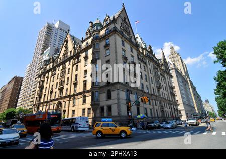 L'edificio Dakota nell'Upper West Side di Manhattan a New York City, NY, USA. Foto Stock