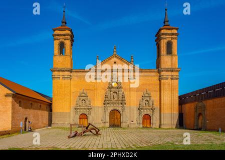 Nuovo monastero di San Juan de la pena vicino alla città spagnola Jaca. Foto Stock