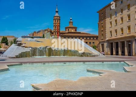 Fuente de la hispanidad a Saragozza, Spagna. Foto Stock