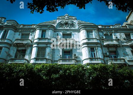 vecchio edificio vettoriano a oran, algeria Foto Stock