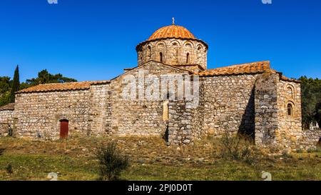 Monastero di Moni Thari nei pressi di Laerma del 12th ° secolo, dedicato a San Michael, uno dei più importanti siti religiosi di Rodi, Grecia Foto Stock