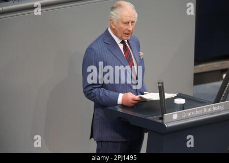 Berlino, Berlino, Germania. 30th Mar, 2023. Berlino: Re Carlo III e Regina Camilla del Regno Unito Gran Bretagna e Irlanda del Nord danno un discorso ai membri del Bundestag tedesco. (Credit Image: © Simone Kuhlmey/Pacific Press via ZUMA Press Wire) SOLO PER USO EDITORIALE! Non per USO commerciale! Foto Stock