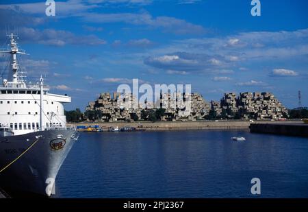 Habitat 67 complesso residenziale visto da Montreal Port Quebec Canada Foto Stock