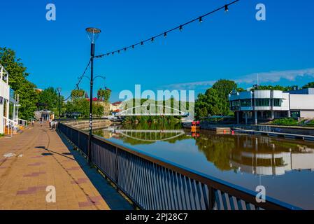 Tartu, Estonia, 27 giugno 2022: Vista del ponte Vabadussild a Tartu, Estonia. Foto Stock