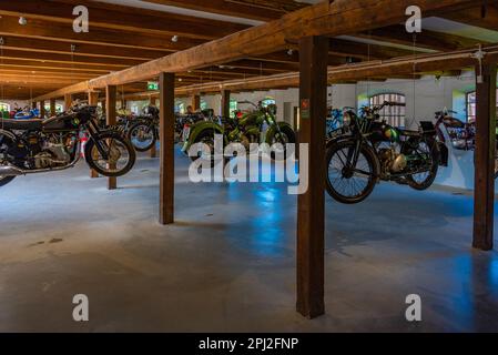 Egeskov slot, Danimarca, 21 giugno 2022: Vecchie moto alla Egeskov slot in Danimarca. Foto Stock