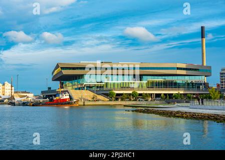 Aarhus, Danimarca, 14 giugno 2022: Edificio Dokk1 ad Aarhus, Danimarca. Foto Stock