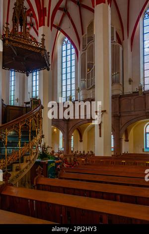 Lipsia, Germania, 8 agosto 2022: Interno della chiesa di San Tommaso nella città tedesca di Lipsia. Foto Stock