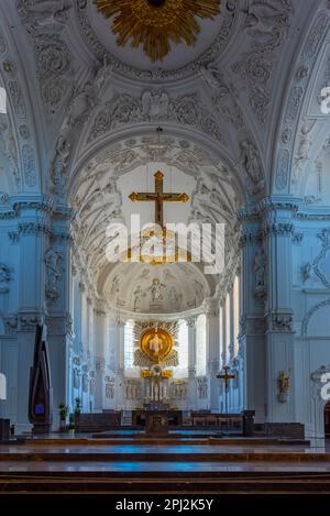 Würzburg, Germania, 12 agosto 2022: Interno della cattedrale di Würzburger in Germania. Foto Stock