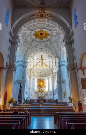 Würzburg, Germania, 12 agosto 2022: Interno della cattedrale di Würzburger in Germania. Foto Stock