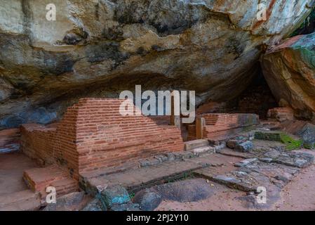 Sigiriya, Sri Lanka, 5 febbraio 2022: Giardini della fortezza rocciosa di Sigiriya in Sri Lanka. Foto Stock