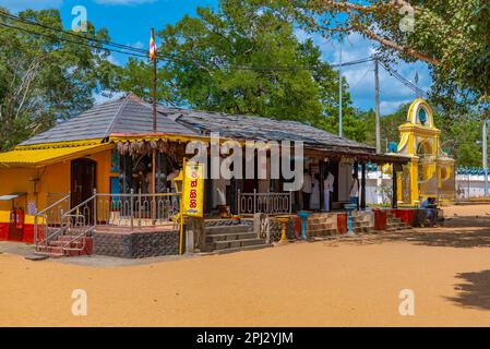 Kataragama, Sri Lanka, 27 gennaio 2022: Santuario di Maha Devale a Kataragama, Sri Lanka. Foto Stock