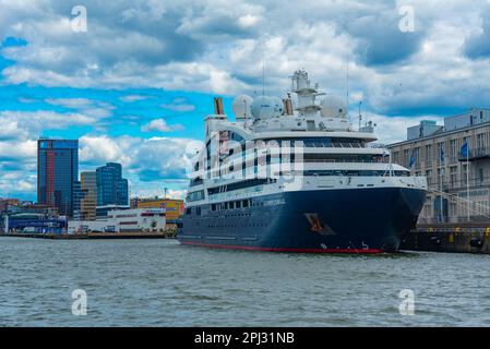 Göteborg, Svezia, 10 luglio 2022: Attracco dei traghetti nella città svedese Göteborg. Foto Stock