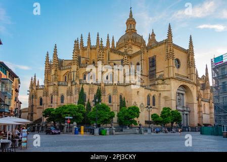 Segovia, Spagna, 7 giugno 2022: Vista della cattedrale di Segovia, Spagna. Foto Stock