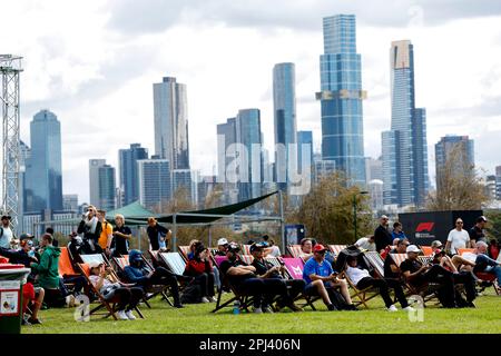 Melbourne, Australia. 31st Mar, 2023. Spettatori, tifosi durante la Formula 1 Rolex Australian Grand Prix 2023, 3rd° round del Campionato Mondiale di Formula uno 2023 dal 31 marzo al 2 aprile 2023 sul circuito Albert Park, a Melbourne, Australia - Foto DPPI Credit: DPPI Media/Alamy Live News Foto Stock