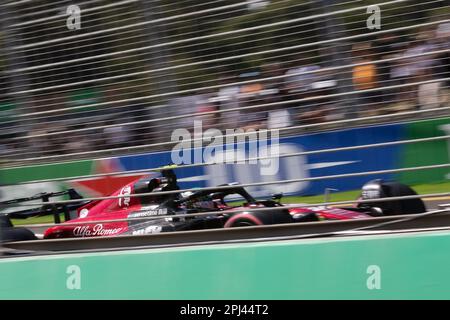 Melbourne, Australia, 31 marzo 2023. Yuki Tsunoda (22) guida per la Scuderia AlphaTauri durante le prove di Formula 1 al Gran Premio d'Australia di Formula uno del 31 marzo 2023, al circuito Grand Prix di Melbourne ad Albert Park, Australia. Credit: Dave Hewison/Speed Media/Alamy Live News Foto Stock