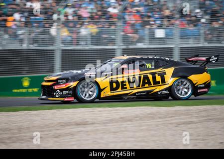 Melbourne, Australia, 31 marzo 2023. Mark Winterbottom (18) guida per il Team 18 durante la gara Supercars 2 al Gran Premio d'Australia di Formula uno del 31 marzo 2023, al circuito Grand Prix di Melbourne ad Albert Park, Australia. Credit: Dave Hewison/Speed Media/Alamy Live News Foto Stock