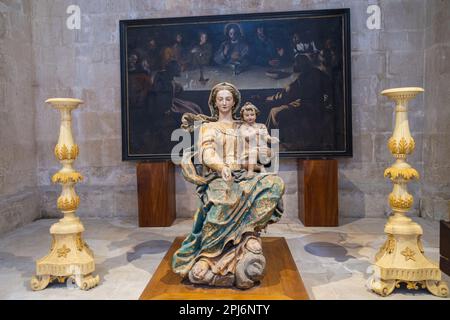 Europa, Portogallo, Alcobaca. Aprile 14, 2022. Opere d'arte nel Monastero di Alcobaca, patrimonio dell'umanità dell'UNESCO. Foto Stock