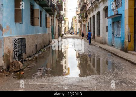 Vita cittadina durante il comunismo a l'Avana, Cuba Foto Stock