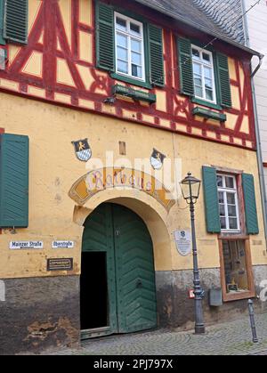 rathaus (municipio), Mainzer Strasse, Bacharach (Bacharach am Rhein), dal Postenturm, distretto di Mainz-Bingen, Germania Foto Stock