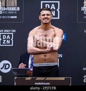 Londra, Regno Unito. 31st Mar, 2023. John Hedges si è appesantito durante Joshua vs. Franklin + Undercard Weigh-in al Westfield London, Londra, Regno Unito venerdì 31 marzo 2023 a LONDRA, INGHILTERRA. Credit: Taka G Wu/Alamy Live News Foto Stock