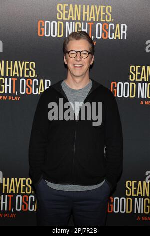 New York, NB. 31st Mar, 2023. Sean Hayes alla conferenza stampa per UNA BUONA NOTTE, OSCAR Broadway Production Press Event, New 42 Studios, New York, NB 31 marzo 2023. Credit: Manoli Figetakis/Everett Collection/Alamy Live News Foto Stock