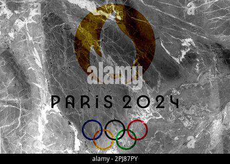 PARIGI, FRANCIA, marzo 2023: Vista dall'alto della bandiera dei giochi olimpici francesi 2024 con texture grunge. nessun flagpole. Progettazione del piano, layout. Logo ufficiale di SOG Foto Stock