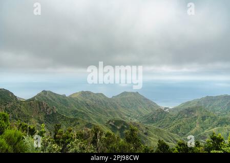 Giornata intera nel parco nazionale di Anaga, Tenerife, Isole Canarie, Spagna il mese di marzo Foto Stock