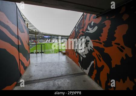 Hull, Regno Unito. 01st Apr, 2023. A General view Inside the MKM Stadium davanti alla partita del Campionato Sky Bet Hull City vs Rotherham United al MKM Stadium, Hull, Regno Unito, 1st aprile 2023 (Photo by James Heaton/News Images) a Hull, Regno Unito il 4/1/2023. (Foto di James Heaton/News Images/Sipa USA) Credit: Sipa USA/Alamy Live News Foto Stock