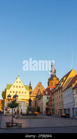 Lutherstadt Eisleben: Piazza Markt, Municipio, Chiesa di San Andreas, monumento Martin Luther a Mansfeld, Sachsen-Anhalt, Sassonia-Anhalt, Germania Foto Stock