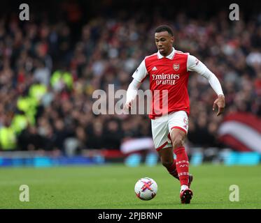 Londra, Regno Unito. 1st Apr, 2023. Gabriel dell'Arsenal durante la partita della Premier League presso l'Emirates Stadium, Londra. Il credito per le immagini dovrebbe essere: David Klein/Sportimage Credit: Sportimage/Alamy Live News Foto Stock