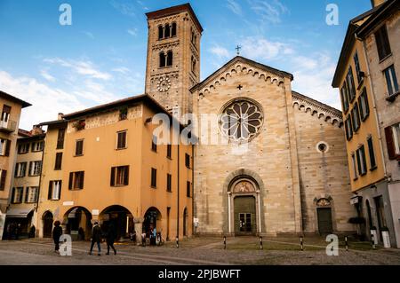 Basilica romanica di San fedele a Como. Foto Stock