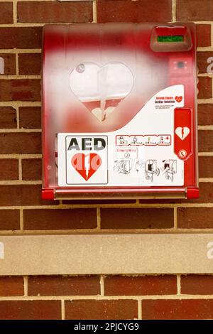 Defibrillatore automatico di emergenza. Foto Stock