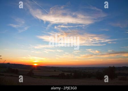 Tramonto sulla campagna dell'Oxfordshire 2023 Foto Stock