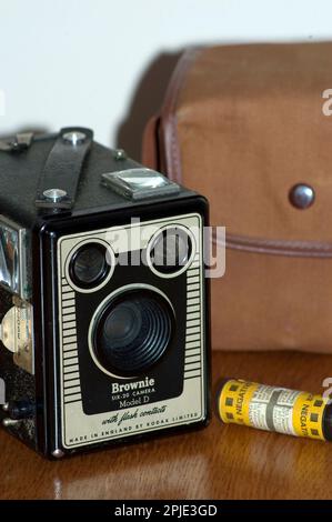 Box Brownie Camera Six-20 modello D in primo piano realizzato da Kodak Ltd. Foto Stock