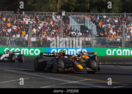 Melbourne, Australia. 02nd Apr, 2023. 2nd aprile 2023: Circuito Grand Prix di Melbourne, Melbourne, Victoria, Australia: Gran Premio di Formula 1 australiana: Giorno di gara: Numero 11 pilota Red Bull Sergio Perez durante la gara Credit: Action Plus Sports Images/Alamy Live News Foto Stock
