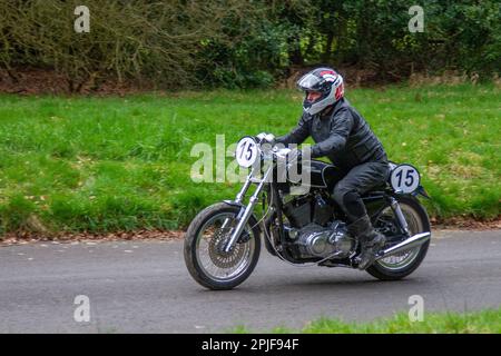 Bicicletta No.15 1995 90s novanta HARLEY DAVIDSON XLH Sportster 1200cc motocicletta guidata da Michael Townsend; al CORSO SPRINT HOGHTON TOWER 1/8th cronometrato miglio di guida. Foto Stock