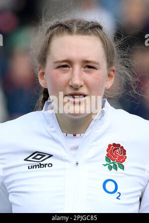 Abby Dow in Inghilterra davanti alla partita delle sei Nazioni di TikTok Women's Six Nations al Cinch Stadium presso i Franklin's Gardens, Northampton. Data immagine: Domenica 2 aprile 2023. Foto Stock