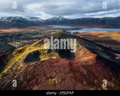 Fuco di vulcano sulla penisola di Snaefelsness in Islanda Foto Stock