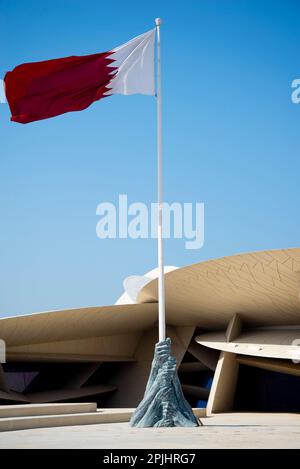 Il flagpole del Qatar nella città di Doha Foto Stock