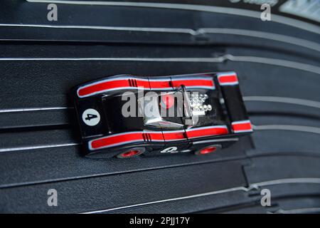 HO (1/64) slot car vintage in scala 1:1 Foto Stock