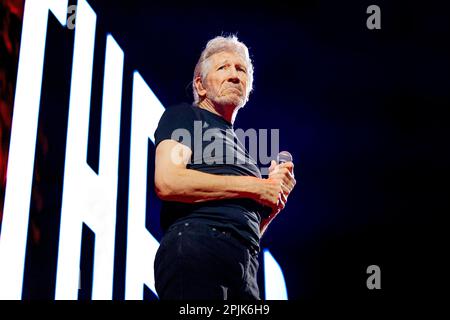 Italia 31 Marzo 2023 Roger Waters - Tour di addio non è una trivella - live at Mediolanum Forum Assago Milano © Andrea Ripamonti / Alamy Foto Stock