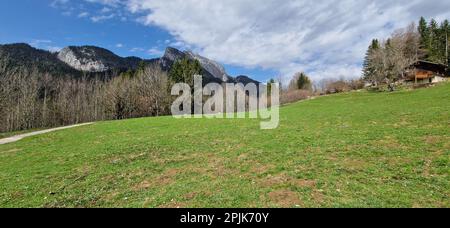 Paesaggio montano con una mancanza di neve, Saint-Pierre de Chartreuse, Isere, AURA Regione, Francia Foto Stock