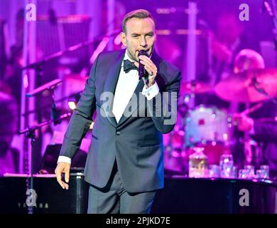 Brighton, Regno Unito. 01st Apr, 2023. Brighton, East Sussex UK il 01 aprile 2023. Matt Goss durante il suo tour "Matt Goss Experience" al Brighton Centre, Brighton, East Sussex UK, il 01 aprile 2023. Credit: Francis Knight/Alamy Live News Foto Stock