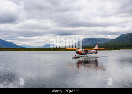 USA, Alaska, Kotzebue, fiume Noatak. Float sul fiume Noatak. (Solo per uso editoriale) Foto Stock