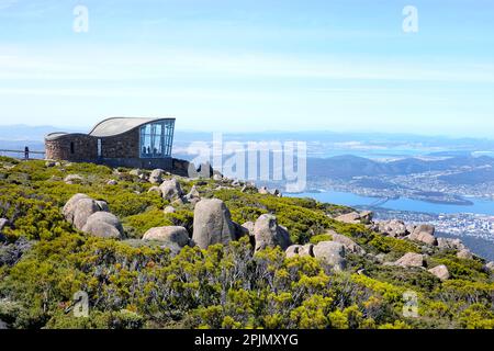 La vista di Hobart dalla cima del Monte Wellington, Tasmania Foto Stock